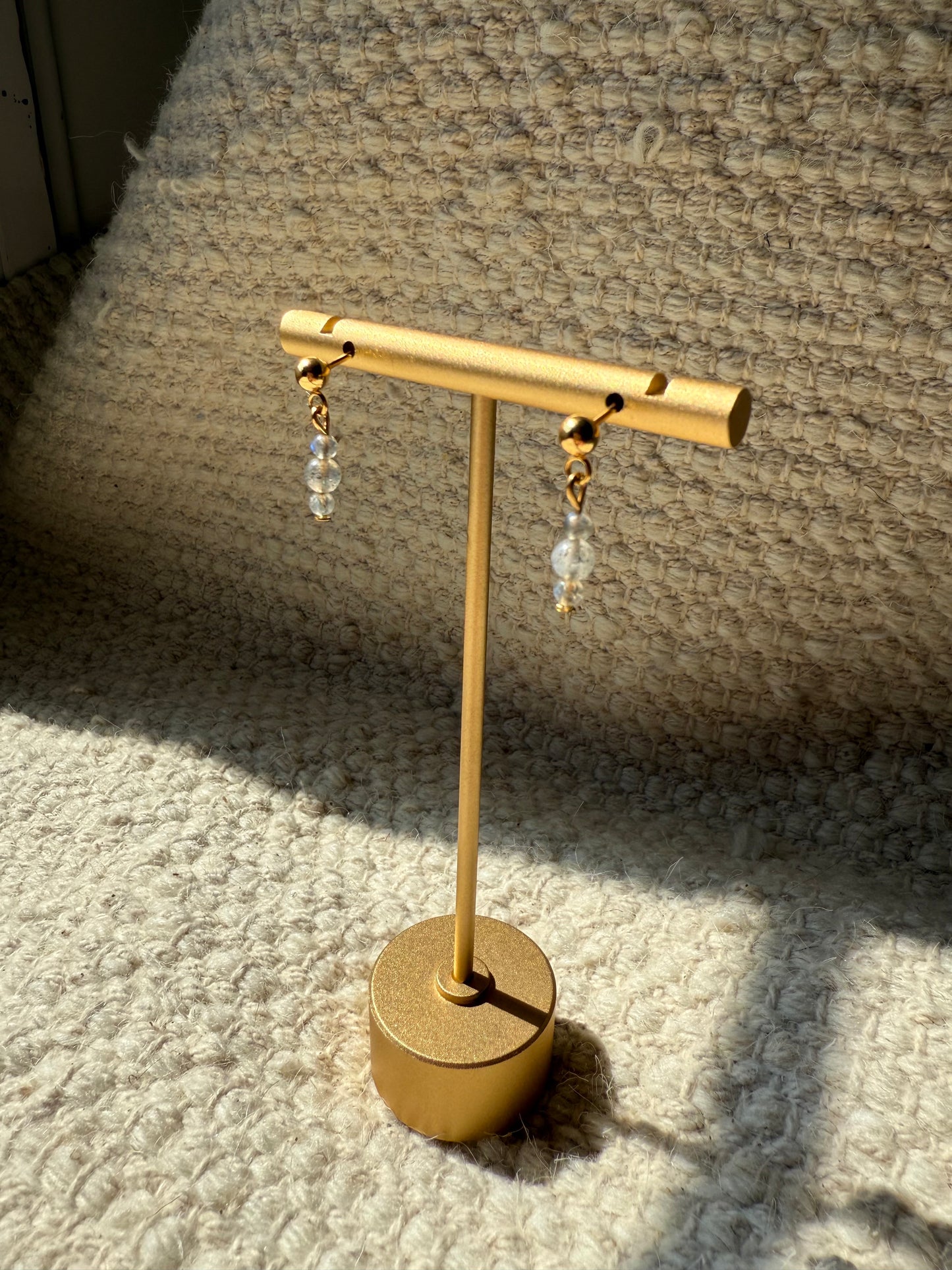 Aurora Dangles